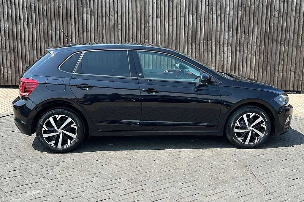 Volkswagen Polo MK6 Hatchback 5Dr 1.0 TSI 95PS beats