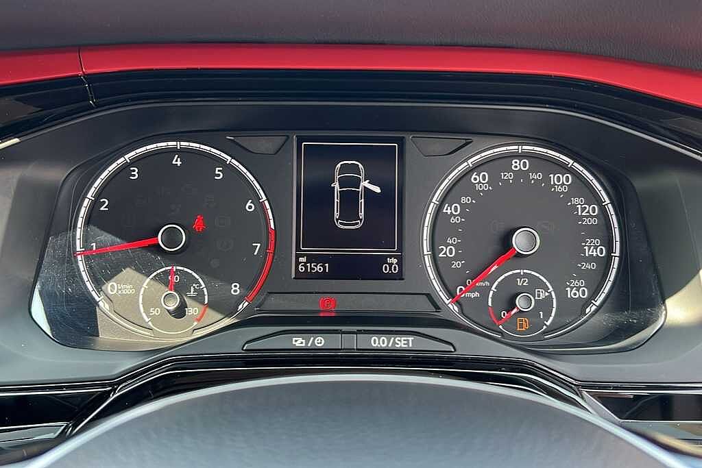 Volkswagen Polo MK6 Hatchback 5Dr 1.0 TSI 95PS beats